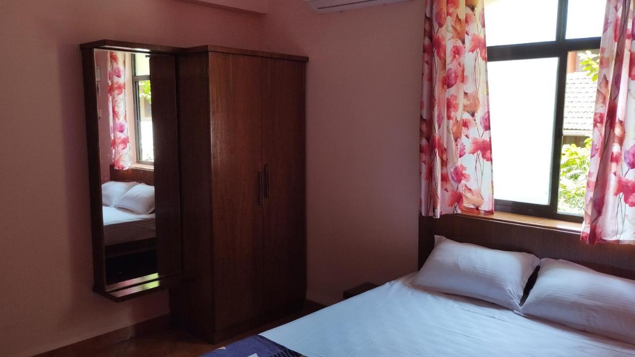 Villa Cleto Guest House ปณชี ภายนอก รูปภาพ