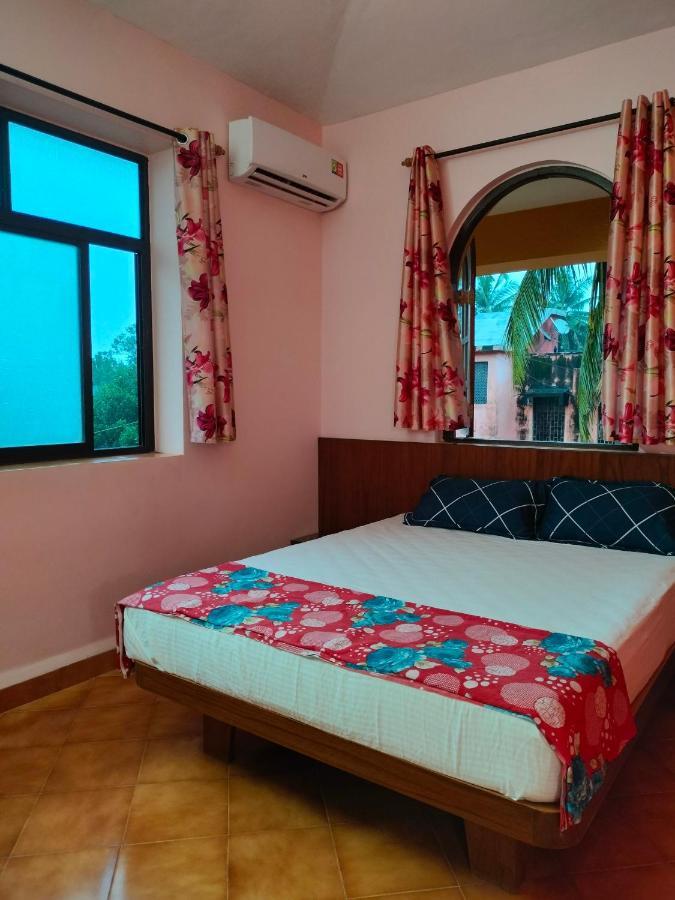 Villa Cleto Guest House ปณชี ภายนอก รูปภาพ