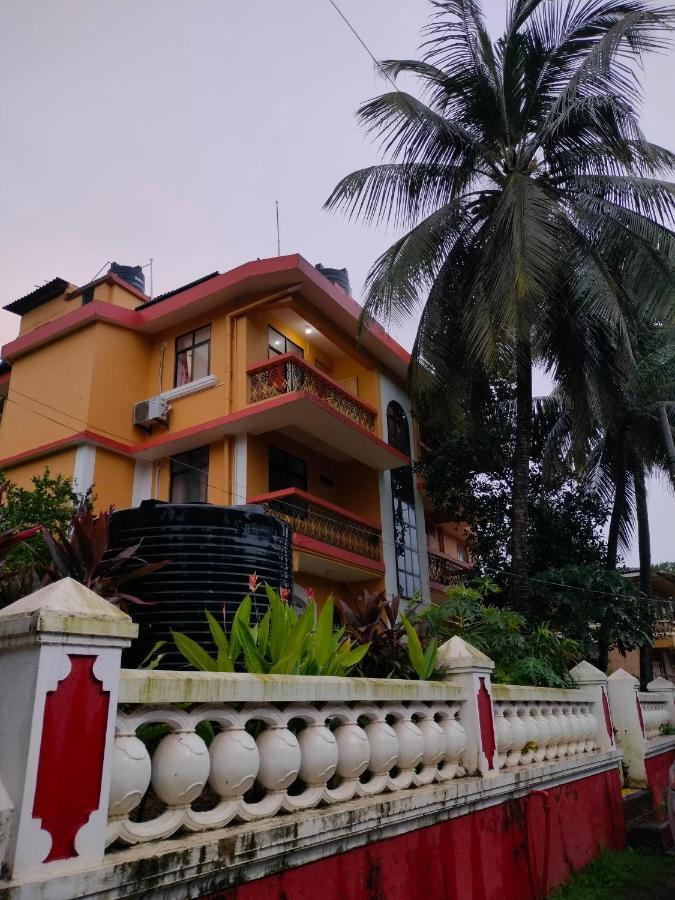 Villa Cleto Guest House ปณชี ภายนอก รูปภาพ