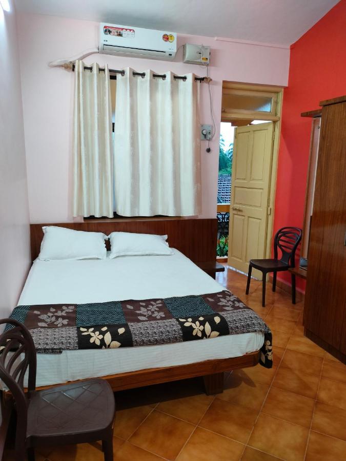 Villa Cleto Guest House ปณชี ภายนอก รูปภาพ